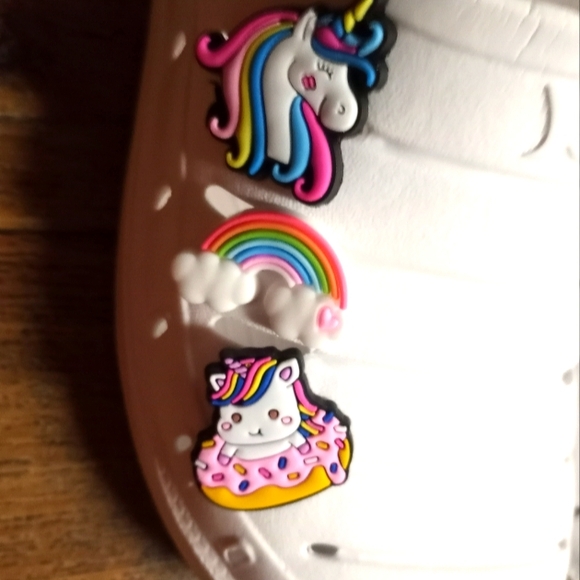 Girls Sz 1 Rugged Shark Slip On Shoes with Unicorn Croc Charms - Picture 3 of 6